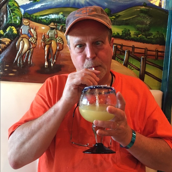 🌷 Poshmark Ambassador • Kathy - Picture 6 of 14